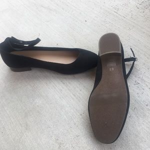 Gap ankle strap ballet flats